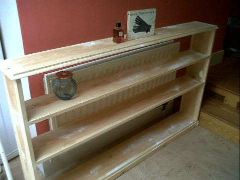 handmade-bookcase-christmas-present