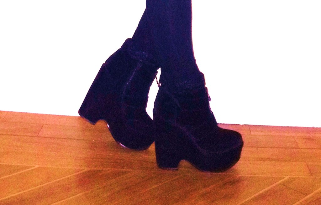 Office black platforms