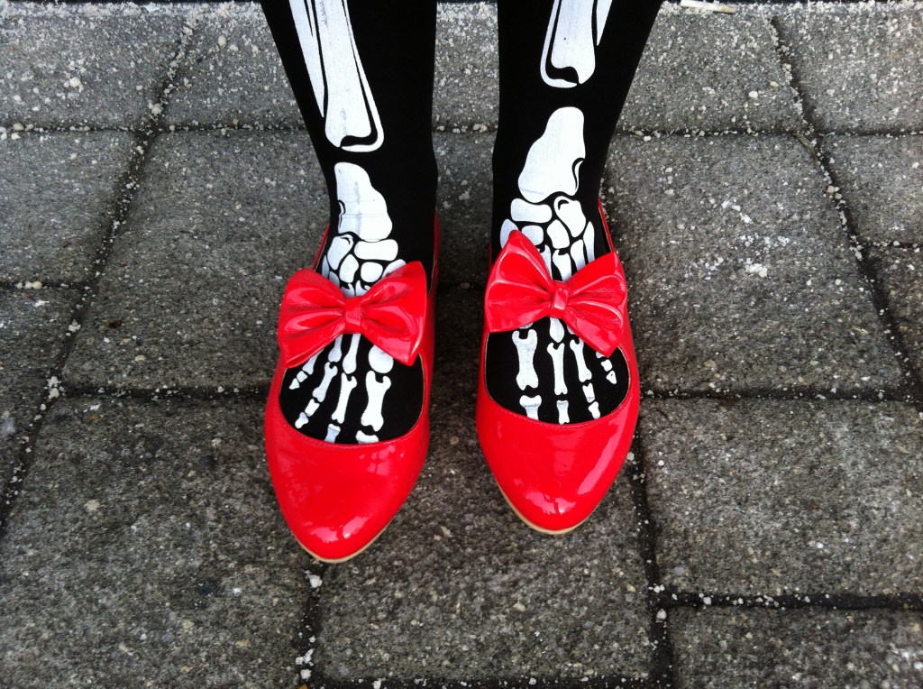 Red patent Office bow shoes - Honor Clement-Hayes