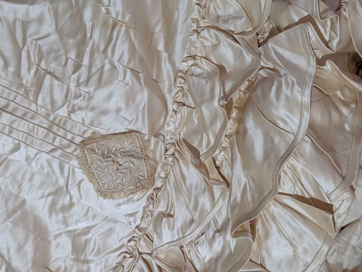 Shattered silk